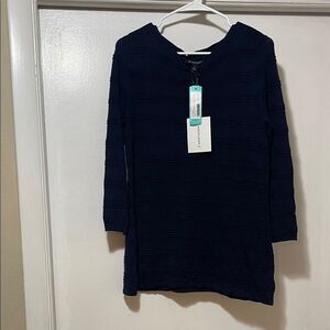 41 Hawthorn Midnight Blue Textured Knit Top size medium NWT